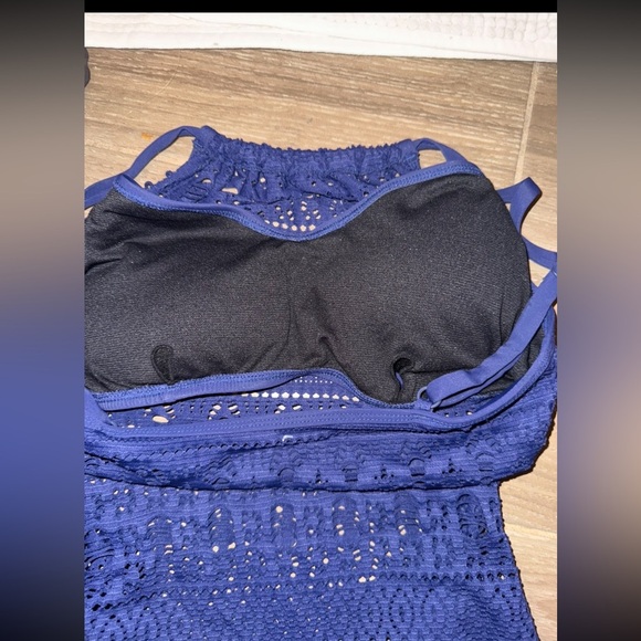 Aqua Green Crochet High Neck One-
piece Navy Swimsuit size medium - Picture 7 of 11